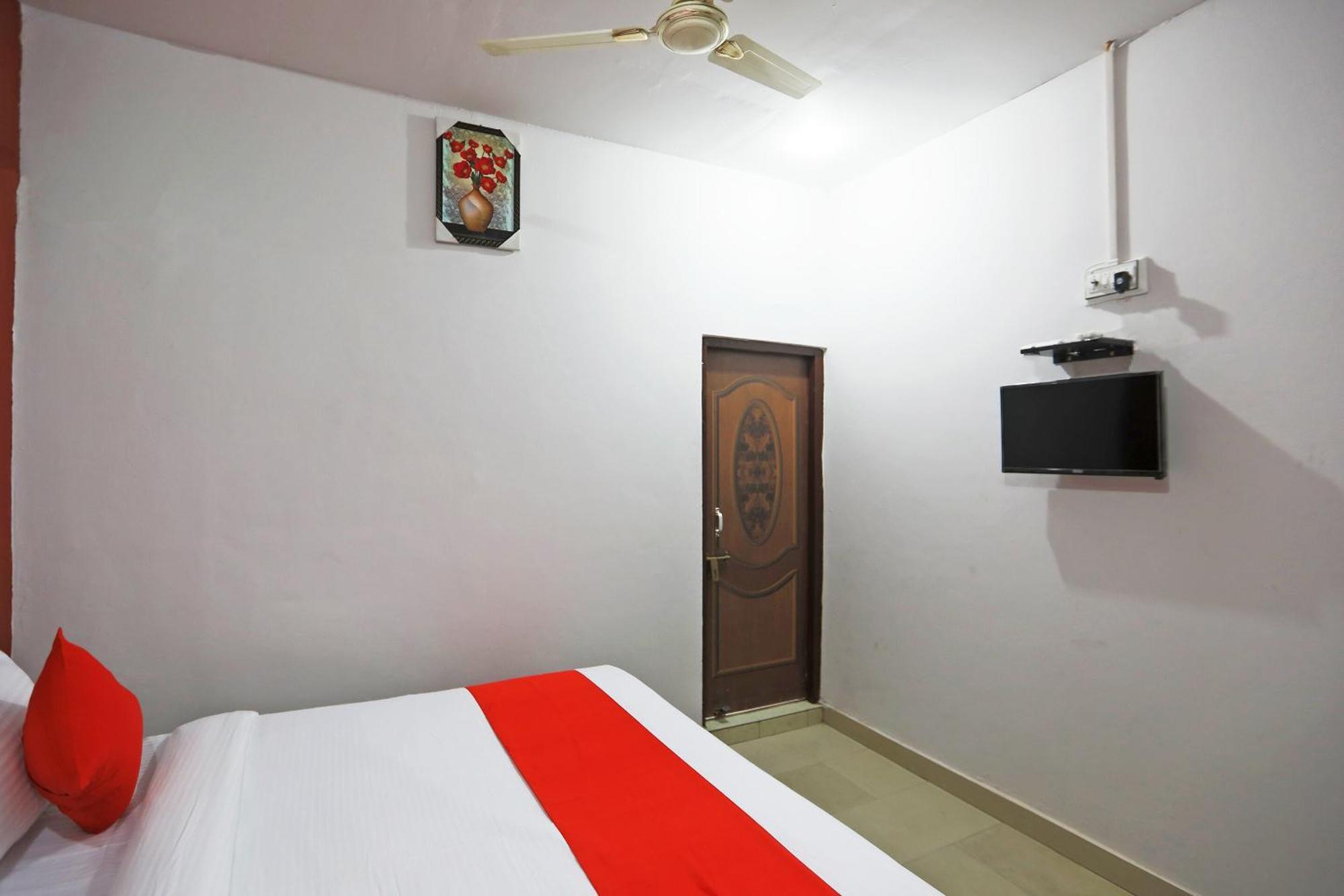 Hotel O Yadav Hotel And Restaurant Narnaul Экстерьер фото